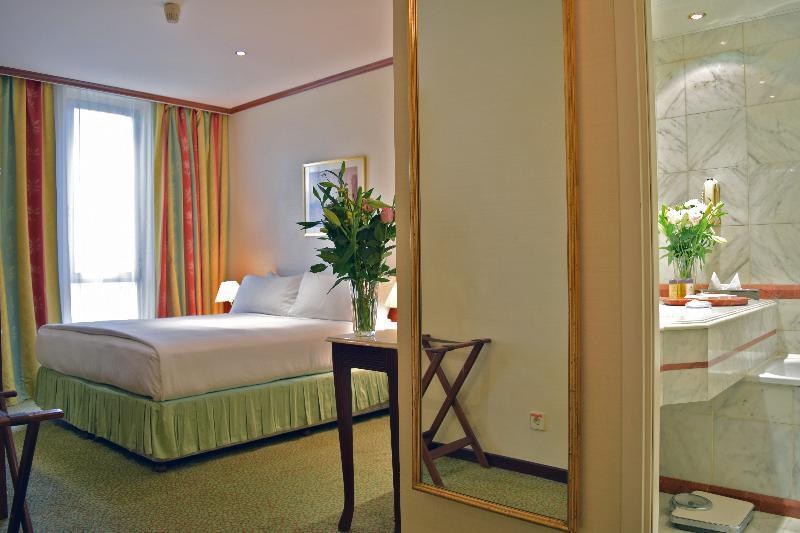 Al Khozama Hotel Рияд Екстериор снимка
